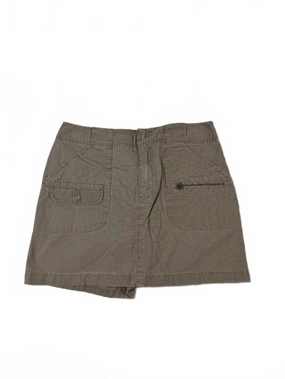 Early 2000's Gloria Vanderbilt Light Brown Cargo Skort Size 10